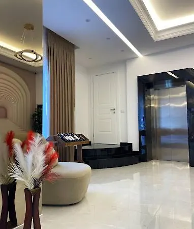 Reign Ξενοδοχείο Vorë