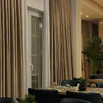 Hotel Reign 4*